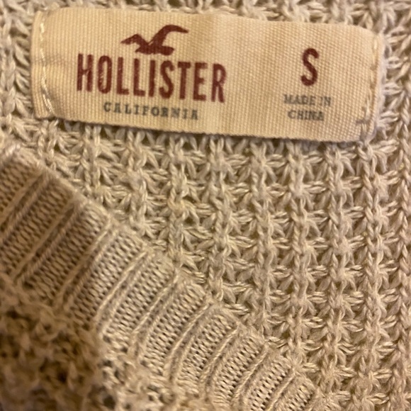 Hollister Cut out Sleeve Cozy autumn sweater - Picture 4 of 4